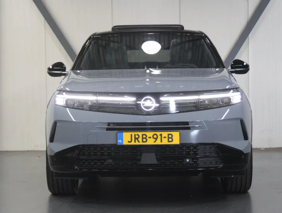 1.6 Turbo 195PK Plug-in-Hybrid GS | 1ste eigenaar | Head-up display | AppleCarPlay/AndroidAuto | Navigatie | Adaptieve Cruise Control | Keyless | AGR Stoelen | Schuifkanteldak | Stoel/Stuur/