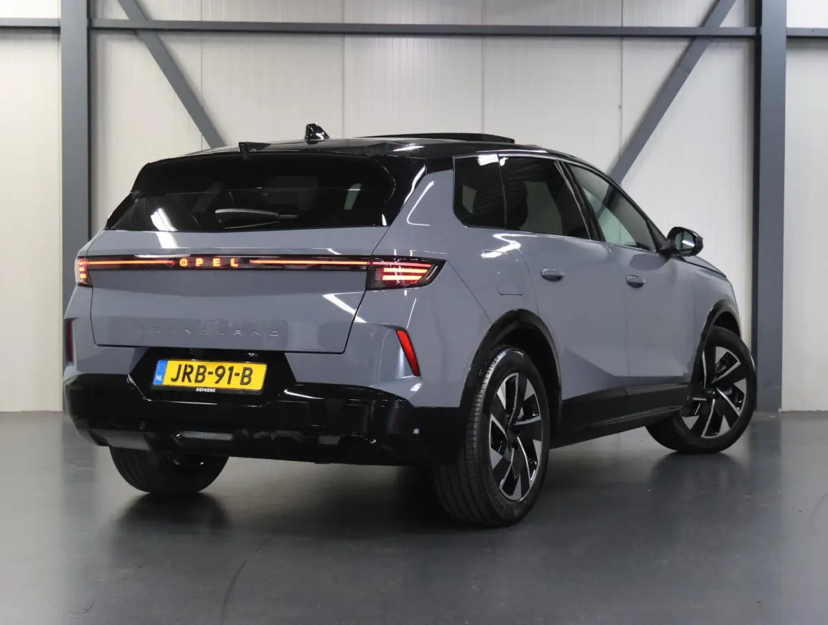 1.6 Turbo 195PK Plug-in-Hybrid GS | 1ste eigenaar | Head-up display | AppleCarPlay/AndroidAuto | Navigatie | Adaptieve Cruise Control | Keyless | AGR Stoelen | Schuifkanteldak | Stoel/Stuur/