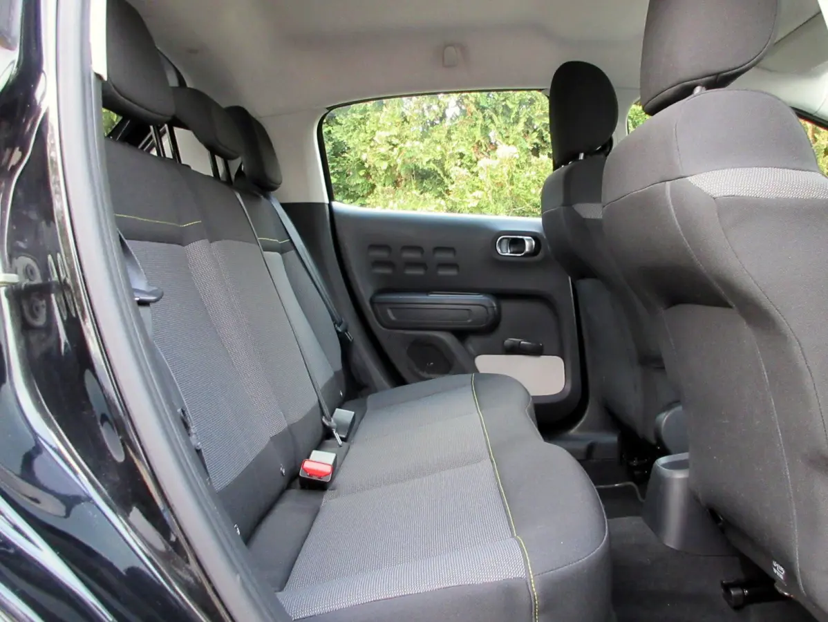 1.2 PureTech Feel * Navi * Ecc * Carplay *