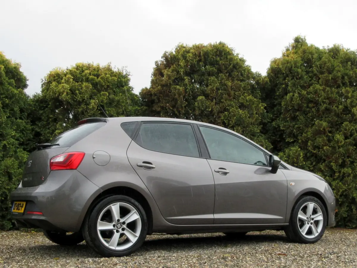 1.0 EcoTSI FR Automaat * Navi * Xenon *
