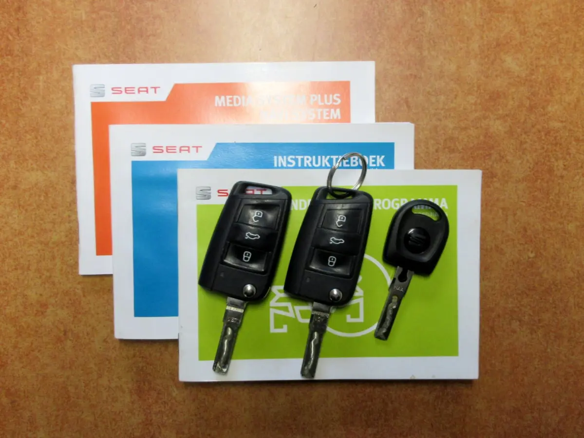 1.0 EcoTSI FR Automaat * Navi * Xenon *