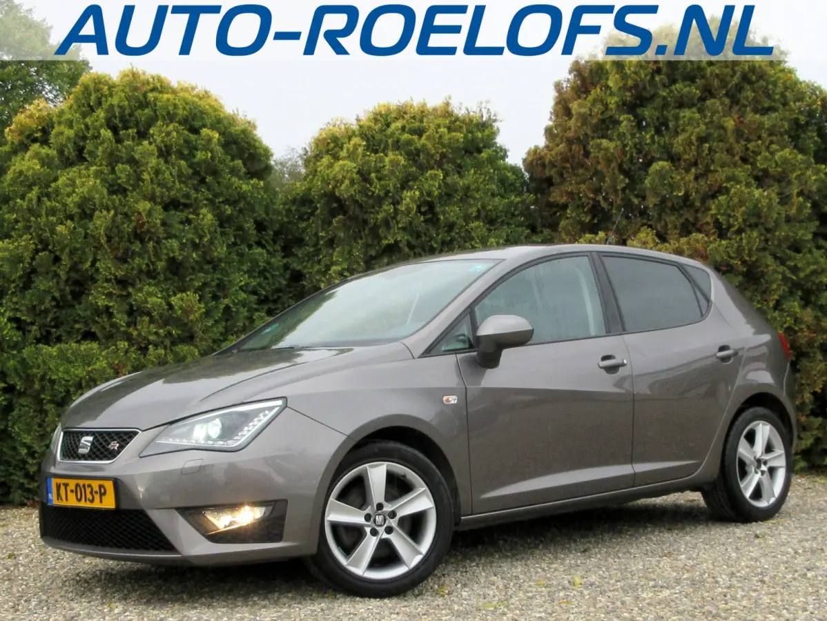 1.0 EcoTSI FR Automaat * Navi * Xenon *