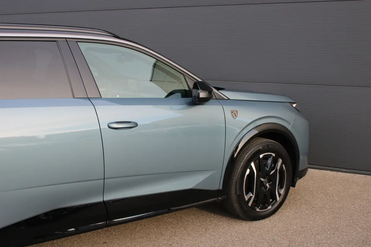GT Avantage 73 kWh 7p | Fase 3 laden | SOH 100% | Luxe stoelen | Elektrische verstelbare stoelen | Alcantara | NL auto |
