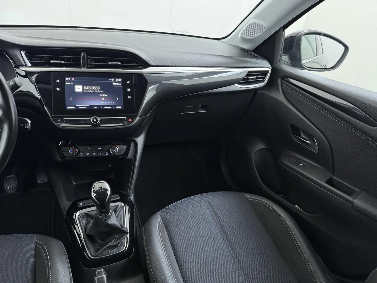 Edition 75pk | Navigatie via Apple Carplay en Android auto | Airco | Lichtmetalen velgen | Cruise control