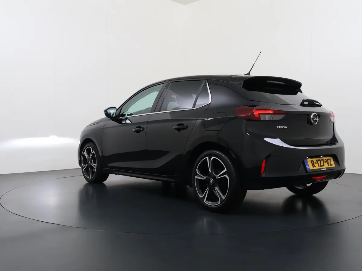 Edition 75pk | Navigatie via Apple Carplay en Android auto | Airco | Lichtmetalen velgen | Cruise control