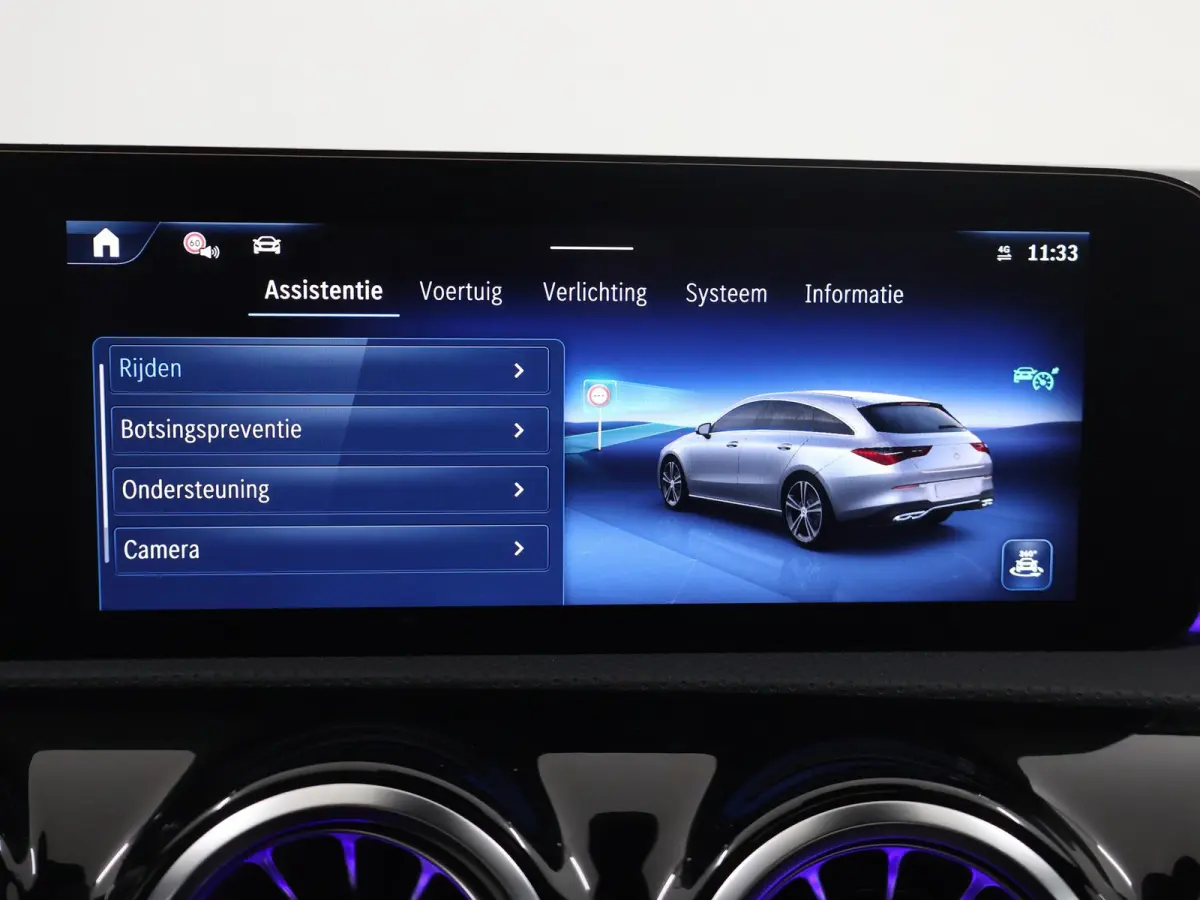 180 Business Solution AMG | AMG Line Plus | Nightpakket | Head-up display | 360° camera | Dodehoekassistent | 19 inch AMG Velgen |