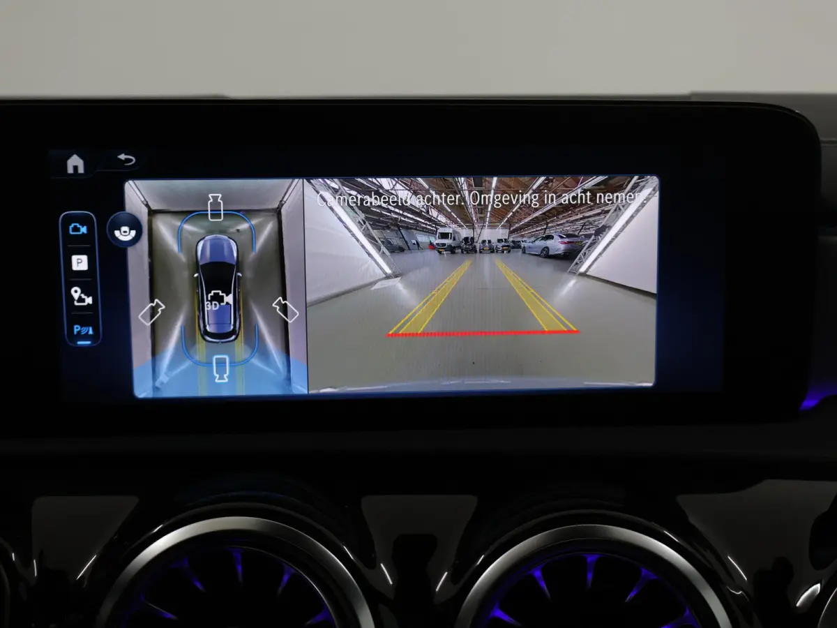 180 Business Solution AMG | AMG Line Plus | Nightpakket | Head-up display | 360° camera | Dodehoekassistent | 19 inch AMG Velgen |