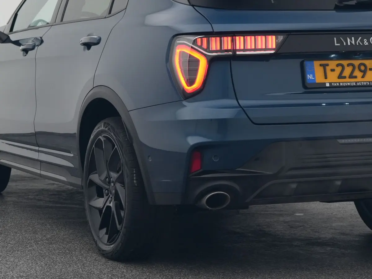1.5 1.5 Plug-in Hybrid | 360° | BLACK | ZWARTE HEMEL | NLD AUTO