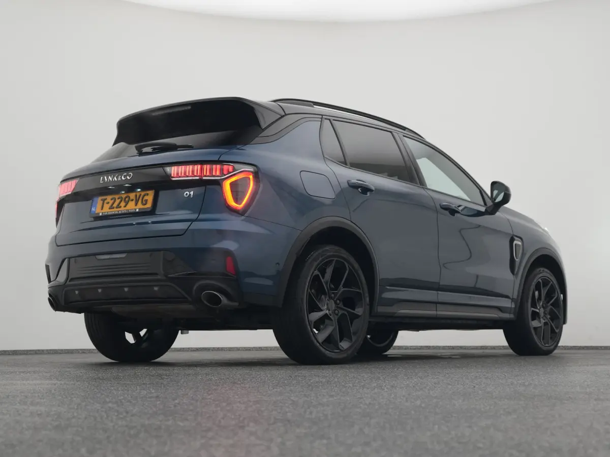 1.5 1.5 Plug-in Hybrid | 360° | BLACK | ZWARTE HEMEL | NLD AUTO