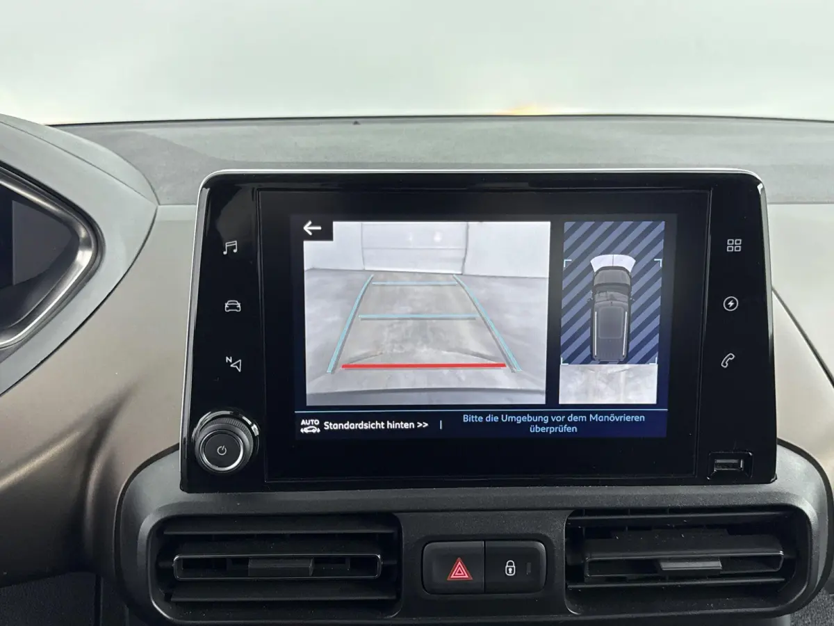 EV Active Pack 50 kWh Apple Carplay /Android auto| Camera |Dode hoeksensoren| Key Less Start| Climate Controle
