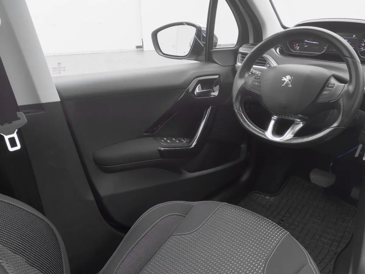 1.2 PureTech 110 PK Automaat Allure | PANO | CARPLAY | TREKHAAK