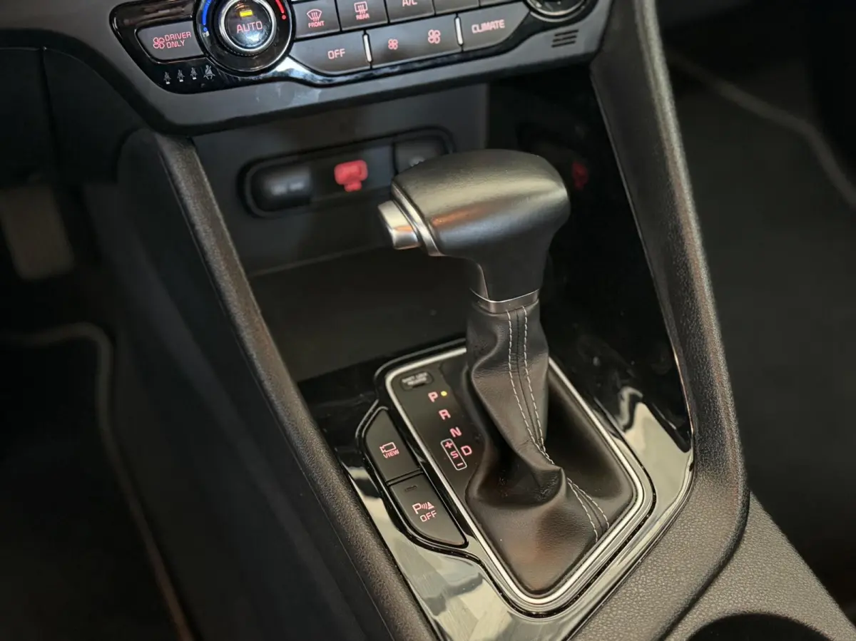 1.6 GDi Hybrid DynamicLine