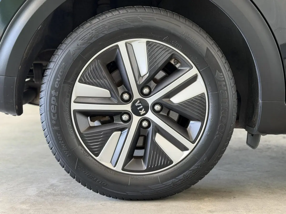 1.6 GDi Hybrid DynamicLine