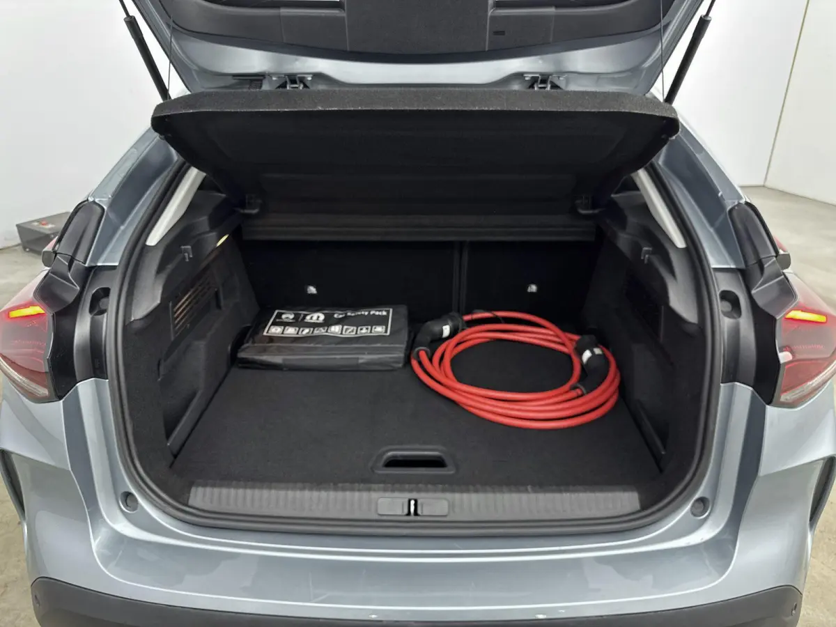 You 50 kWh Apple carplay/Android Auto/Cruise Controle/ Climate Controle