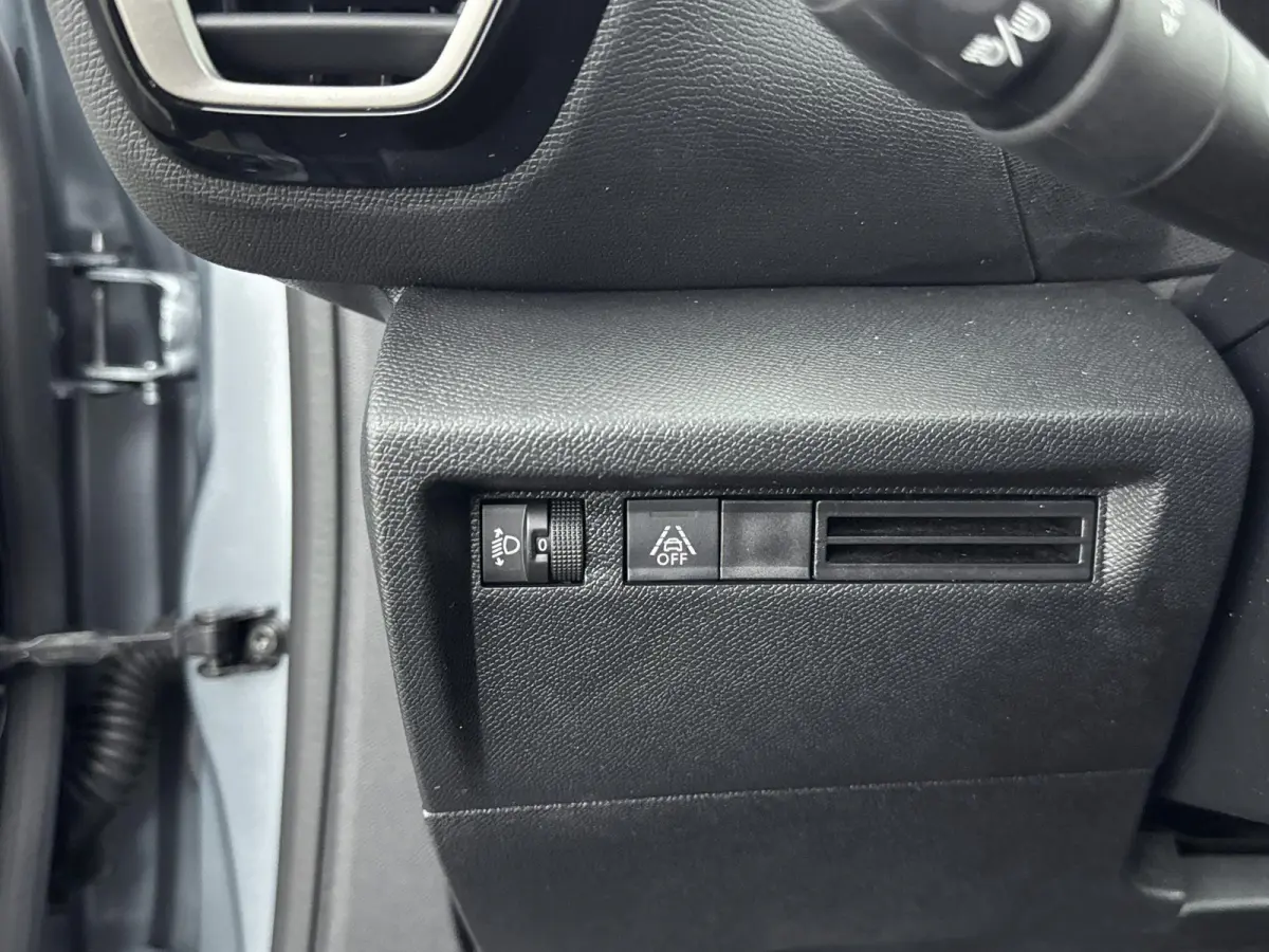 You 50 kWh Apple carplay/Android Auto/Cruise Controle/ Climate Controle