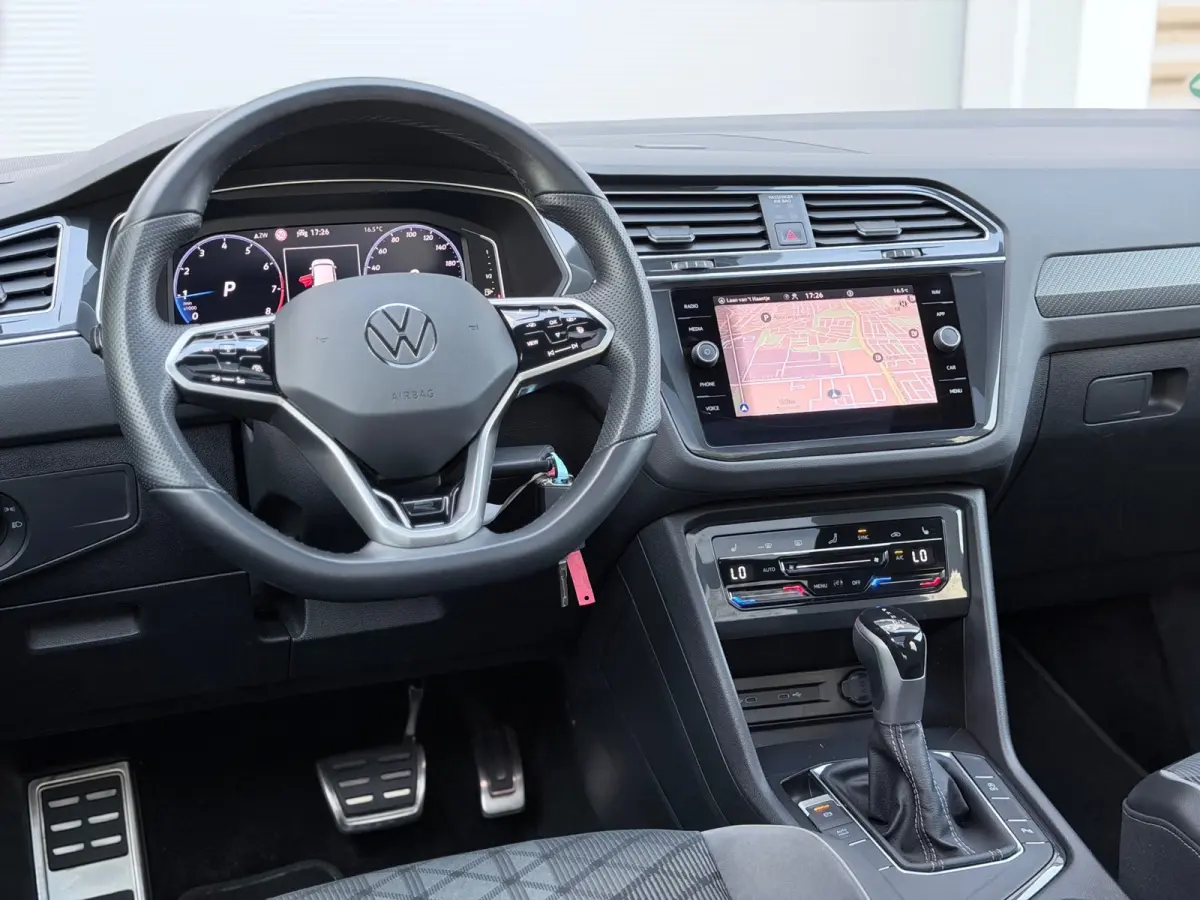 1.5 TSI R-Line Pano/Camera/Sfeer