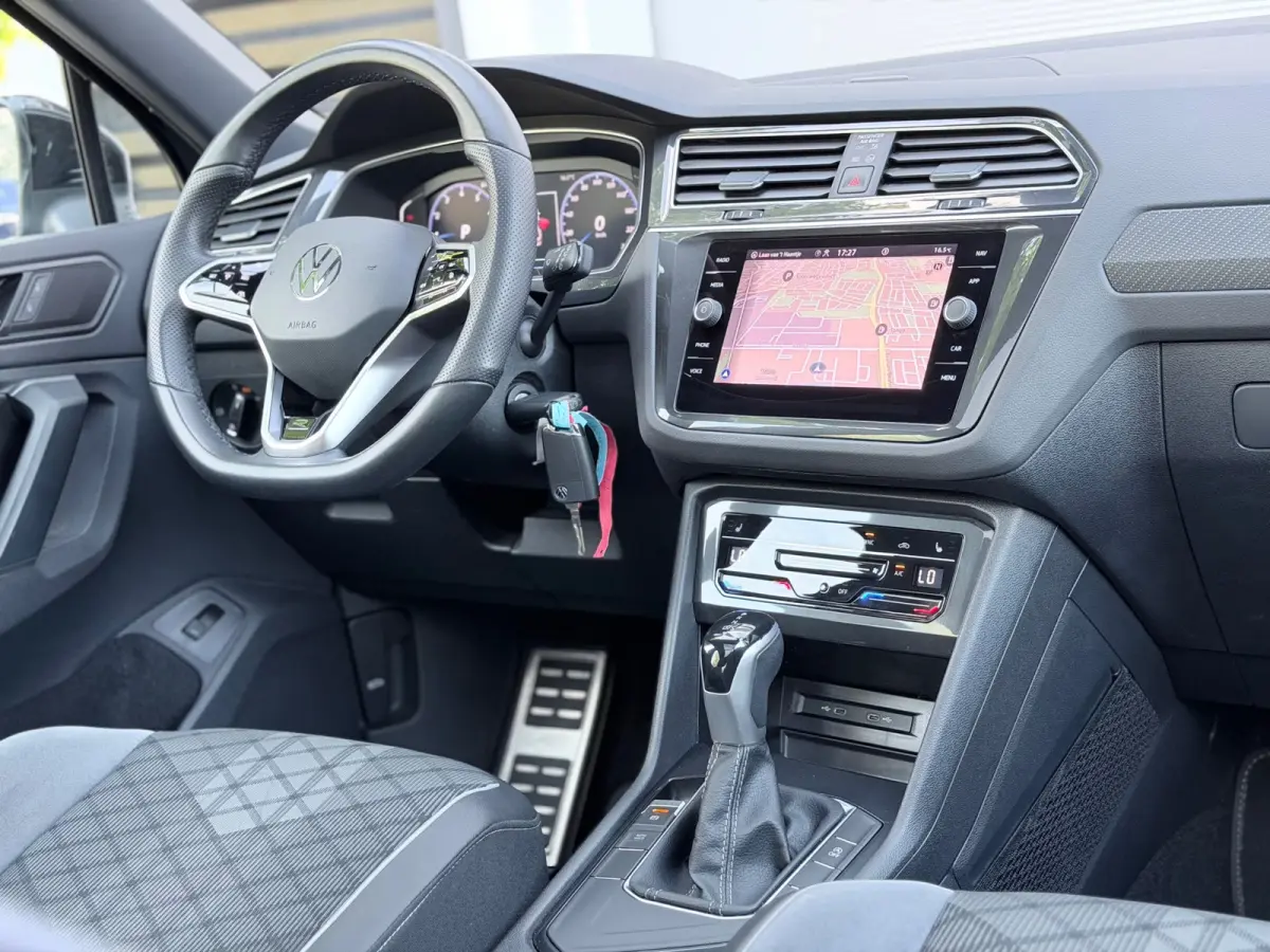 1.5 TSI R-Line Pano/Camera/Sfeer