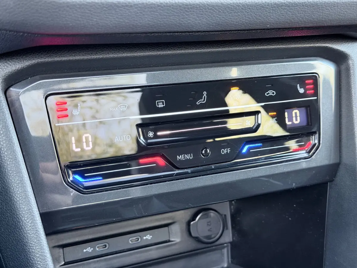 1.5 TSI R-Line Pano/Camera/Sfeer