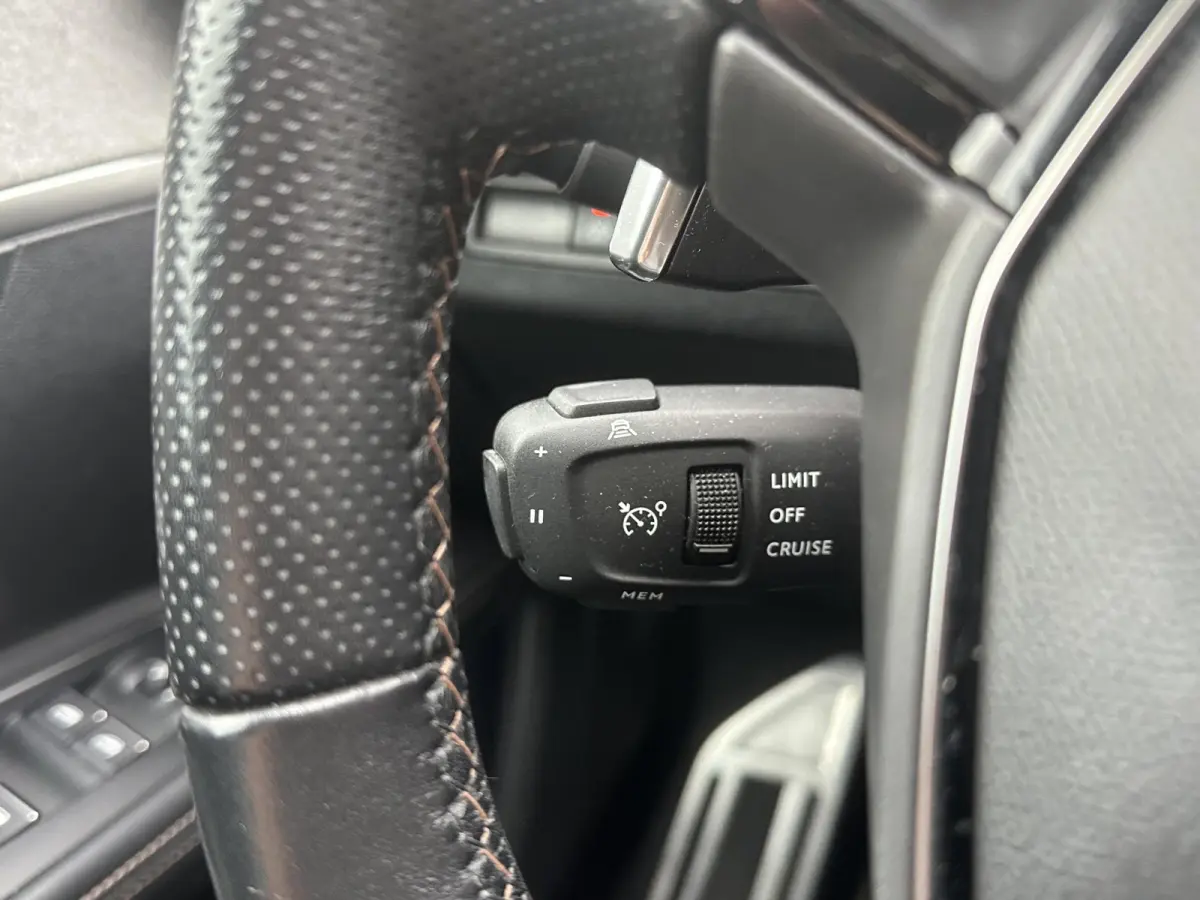 1.2 PureTech GT 7 PERSOONS !! | DODE HOEK | KEYLESS | ADAP. CRUISE | APPLE CARPLAY | ACHTERUITRIJ CAMERA | RIJKLAAR GELEVERD MET 12 MND BOVAG GARANTIE ZONDER EXTRA KOSTEN |