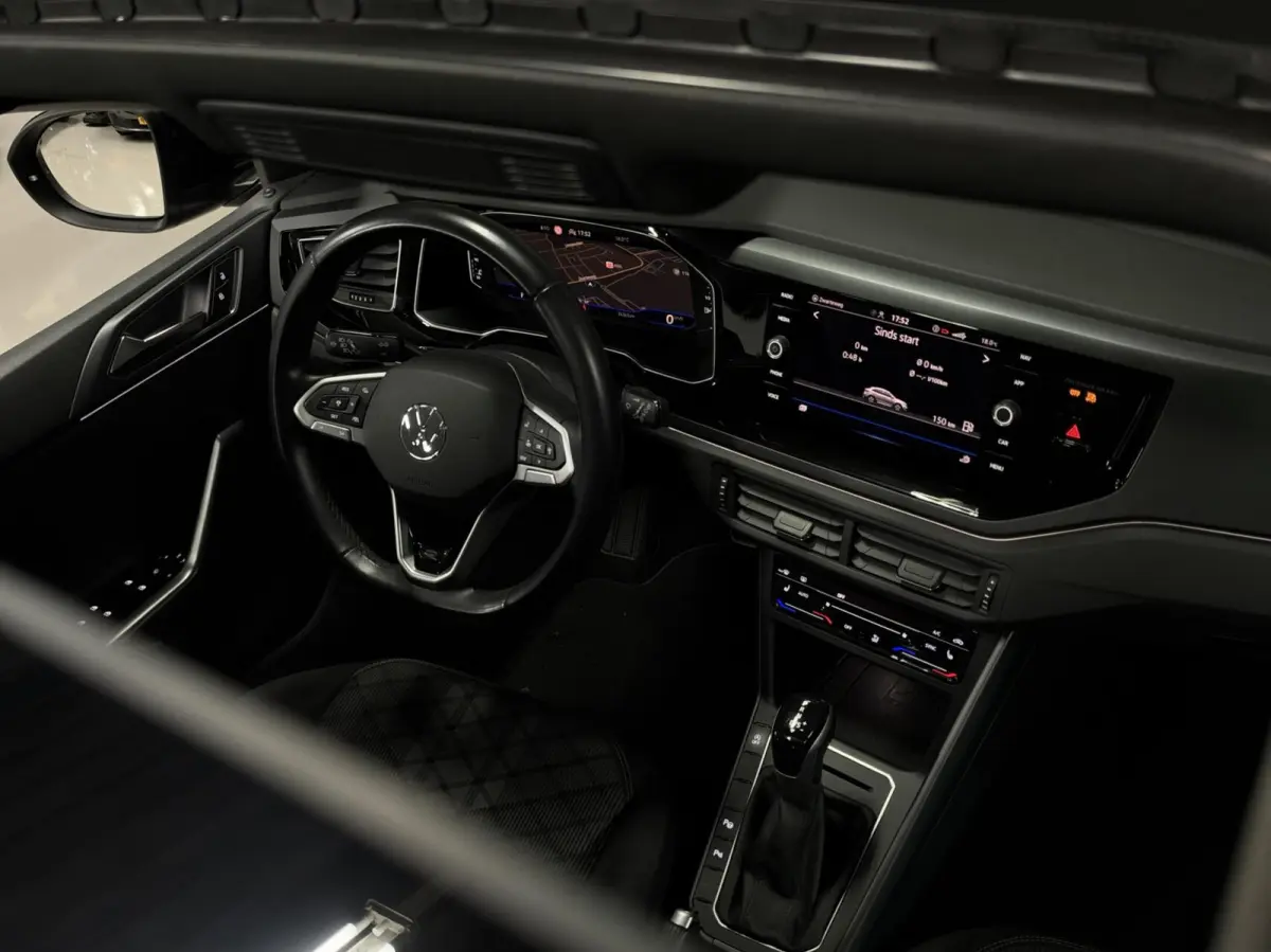 1.5 TSI R-Line|PANO|IQ|ACC|BEATS|KEYLESS|VIRTUAL|DODEHOEK