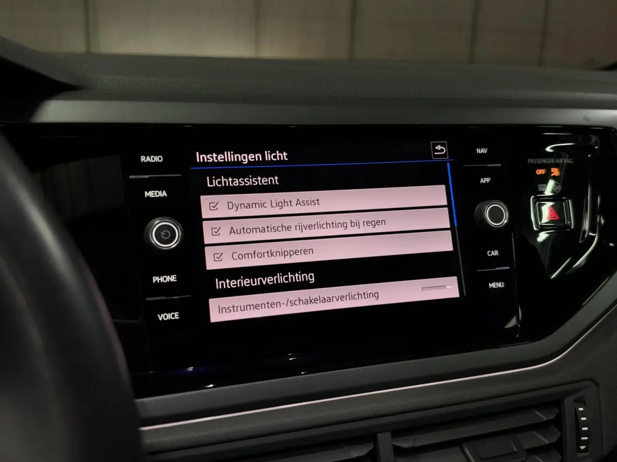 1.5 TSI R-Line|PANO|IQ|ACC|BEATS|KEYLESS|VIRTUAL|DODEHOEK
