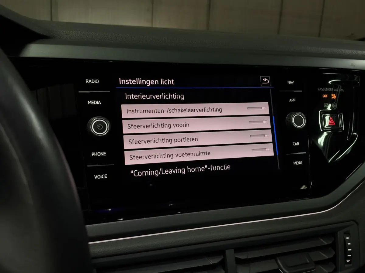 1.5 TSI R-Line|PANO|IQ|ACC|BEATS|KEYLESS|VIRTUAL|DODEHOEK