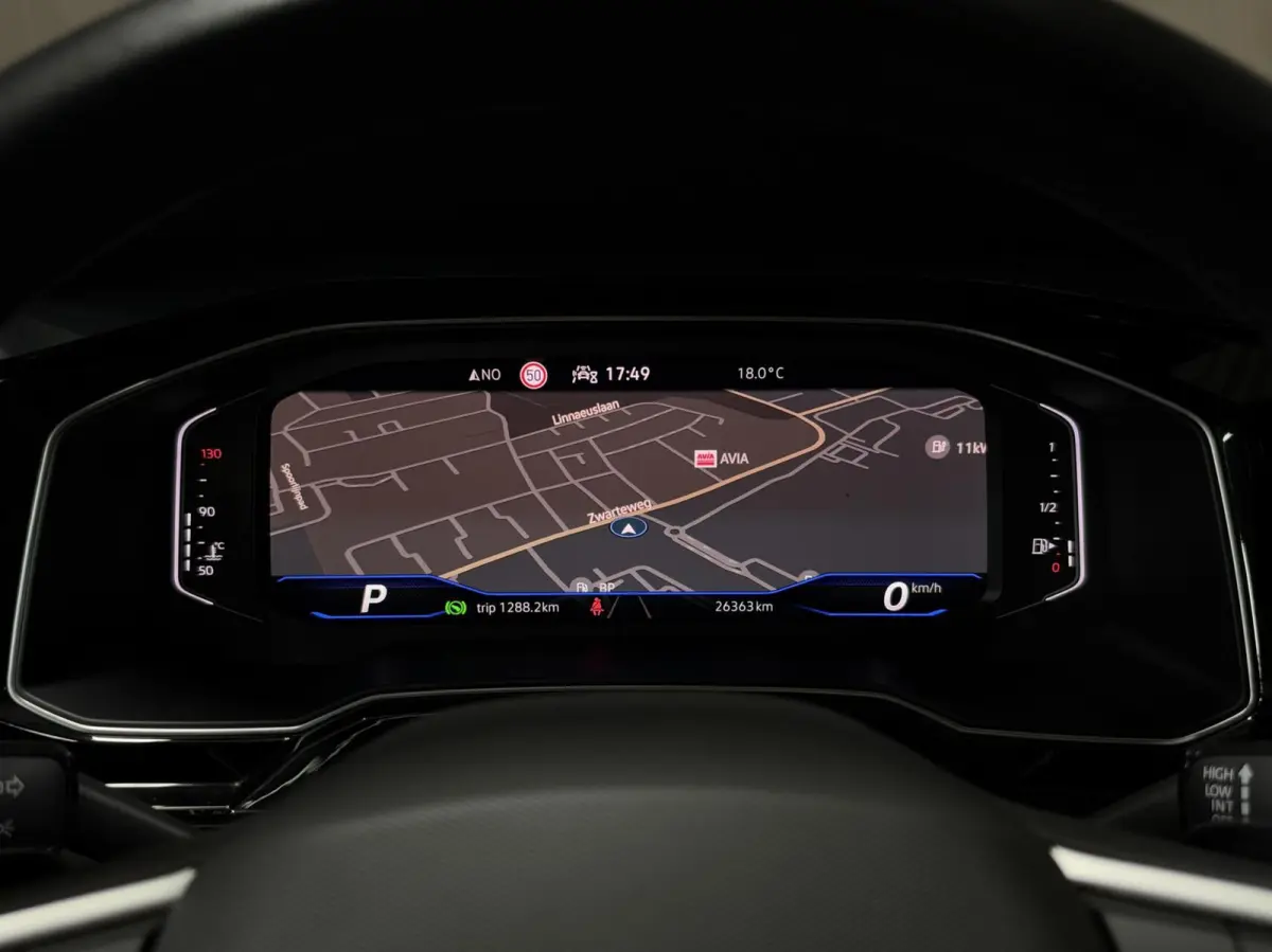 1.5 TSI R-Line|PANO|IQ|ACC|BEATS|KEYLESS|VIRTUAL|DODEHOEK