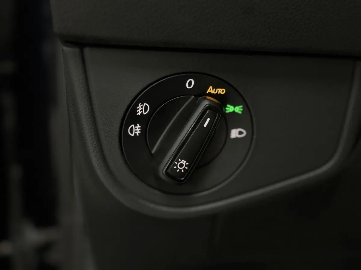 1.5 TSI R-Line|PANO|IQ|ACC|BEATS|KEYLESS|VIRTUAL|DODEHOEK