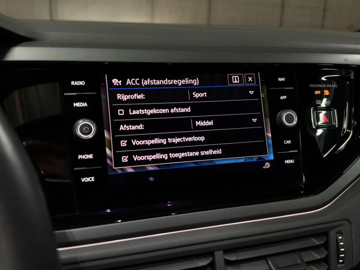 1.5 TSI R-Line|PANO|IQ|ACC|BEATS|KEYLESS|VIRTUAL|DODEHOEK