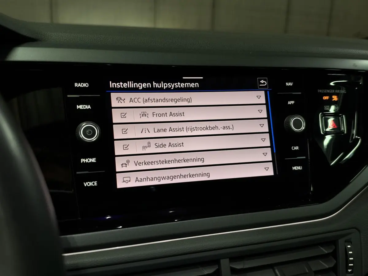 1.5 TSI R-Line|PANO|IQ|ACC|BEATS|KEYLESS|VIRTUAL|DODEHOEK