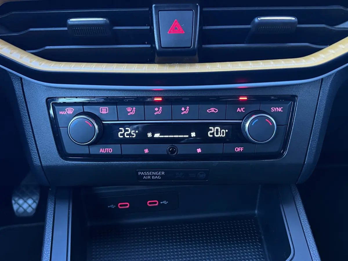 1.0 EcoTSI|Carplay|LED|PDC|Clima|Bluetooth|Cruise