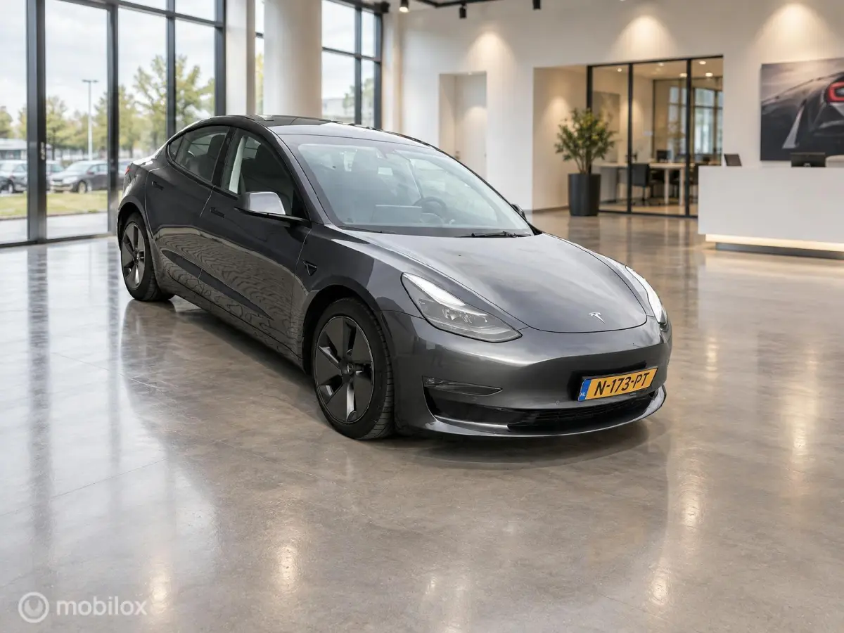 Long Range AWD 75kWh | SOH 91% MOBA | Trekhaak 1000kg | Warmtepomp | 351PK | Autopilot Basic