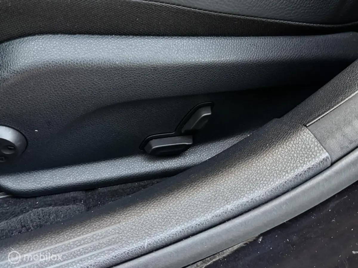 300 e AMG Line |Pano|360|Leder|Blind spot