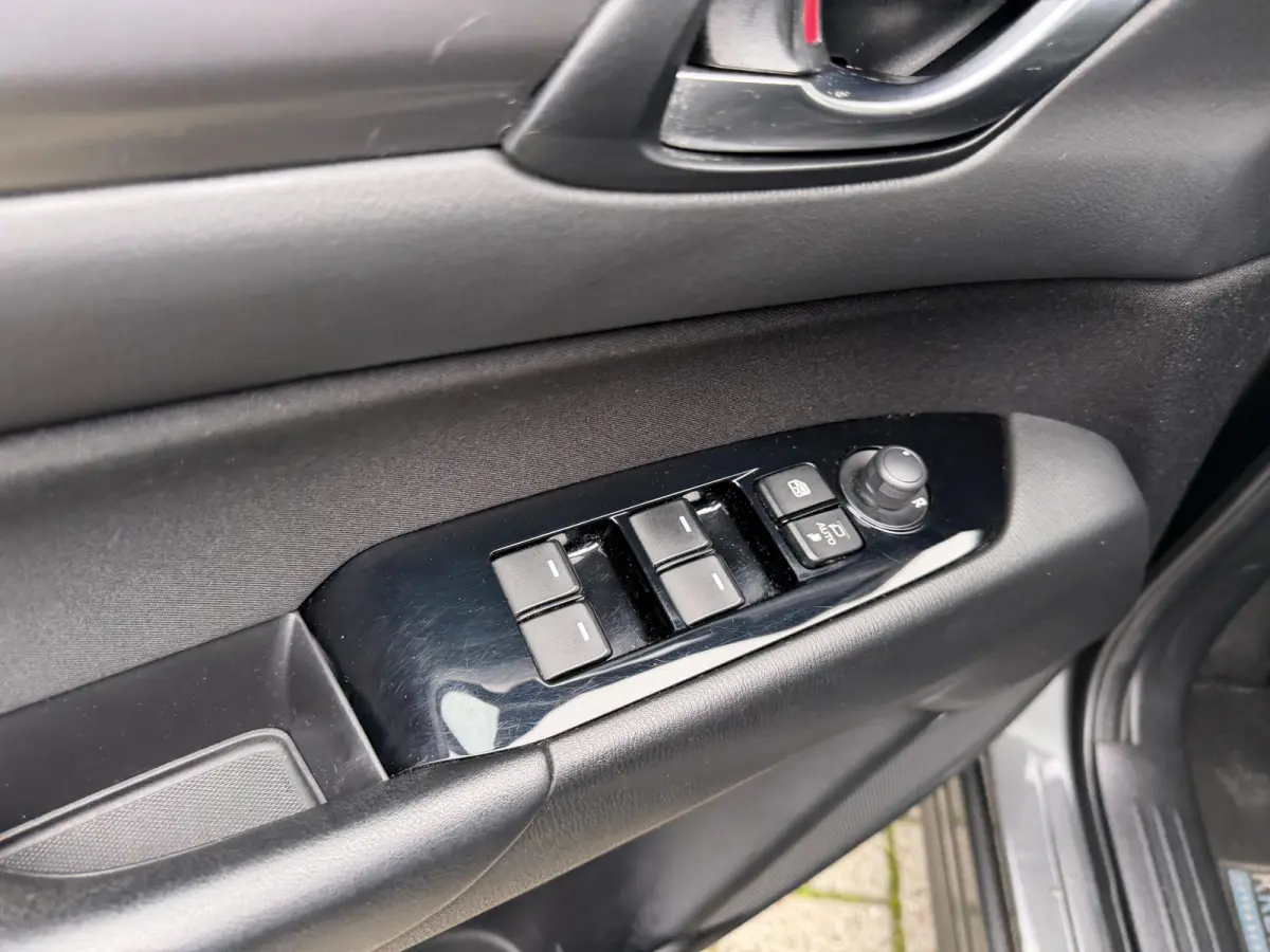 2.0 SkyActiv-G 165 GT-M 4WD 2000kg Trekgewicht