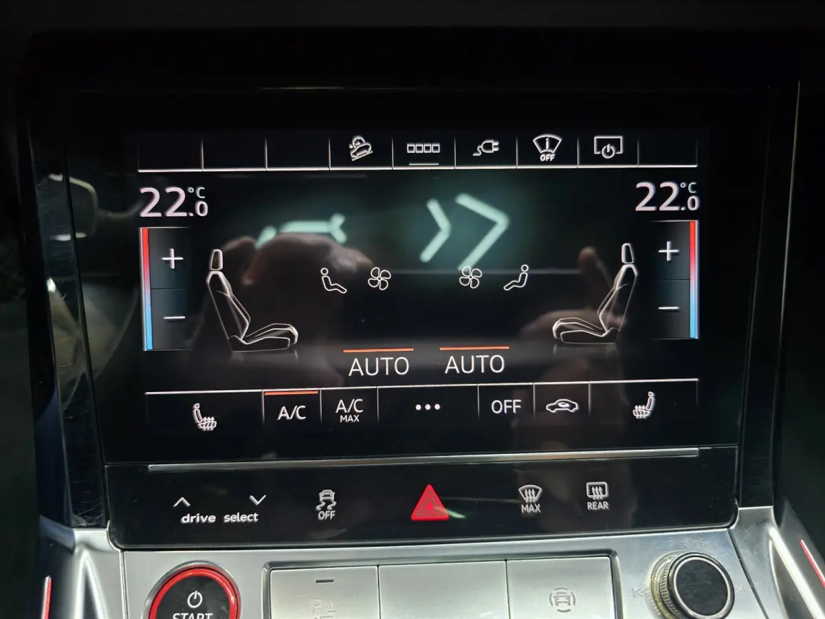 S quattro 95 kWh 503PK! Pano Leder Softclose 360 HUD Trekhaak B&O ACC 22"LM Keyless entry/ go