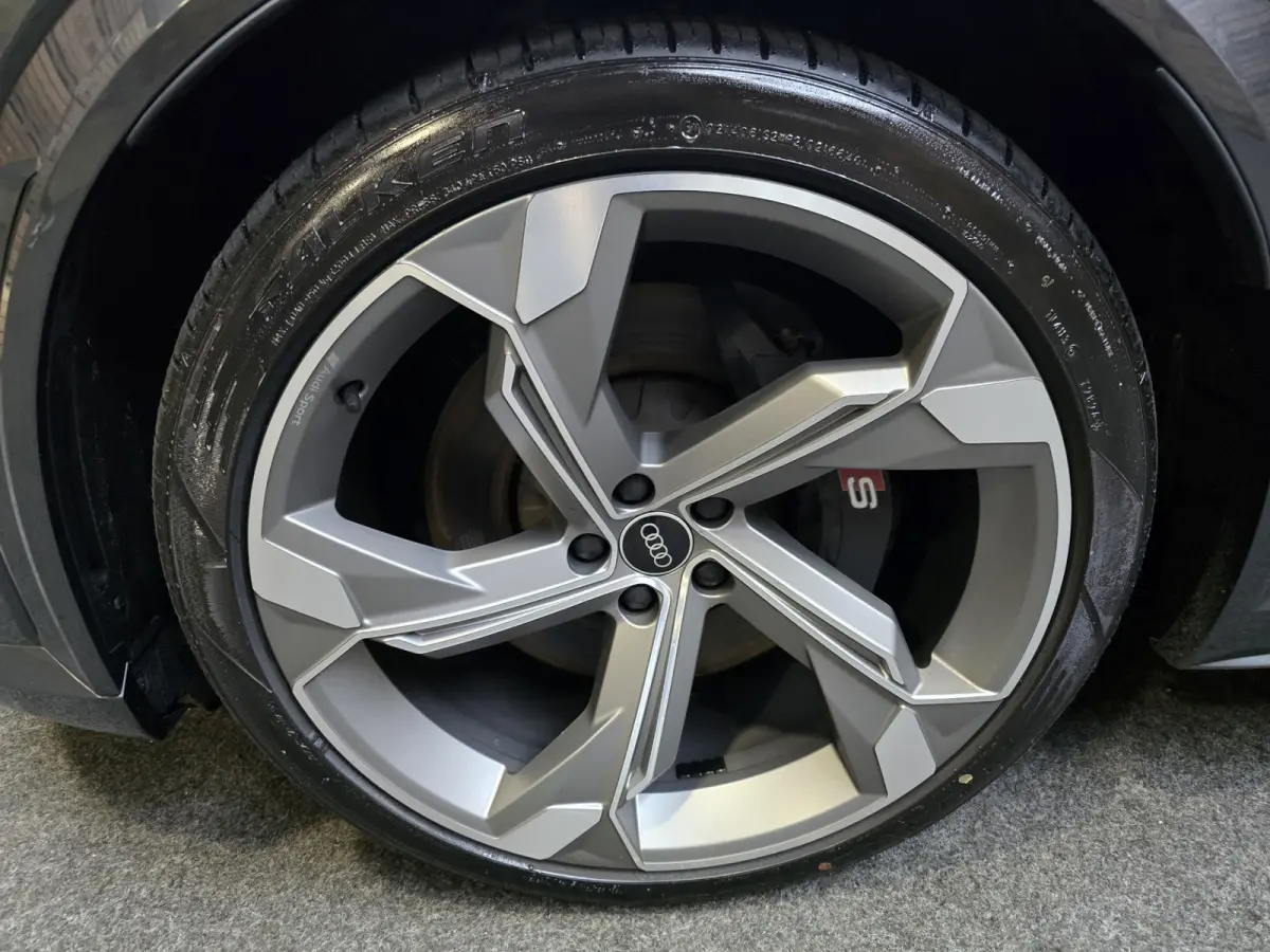 S quattro 95 kWh 503PK! Pano Leder Softclose 360 HUD Trekhaak B&O ACC 22"LM Keyless entry/ go