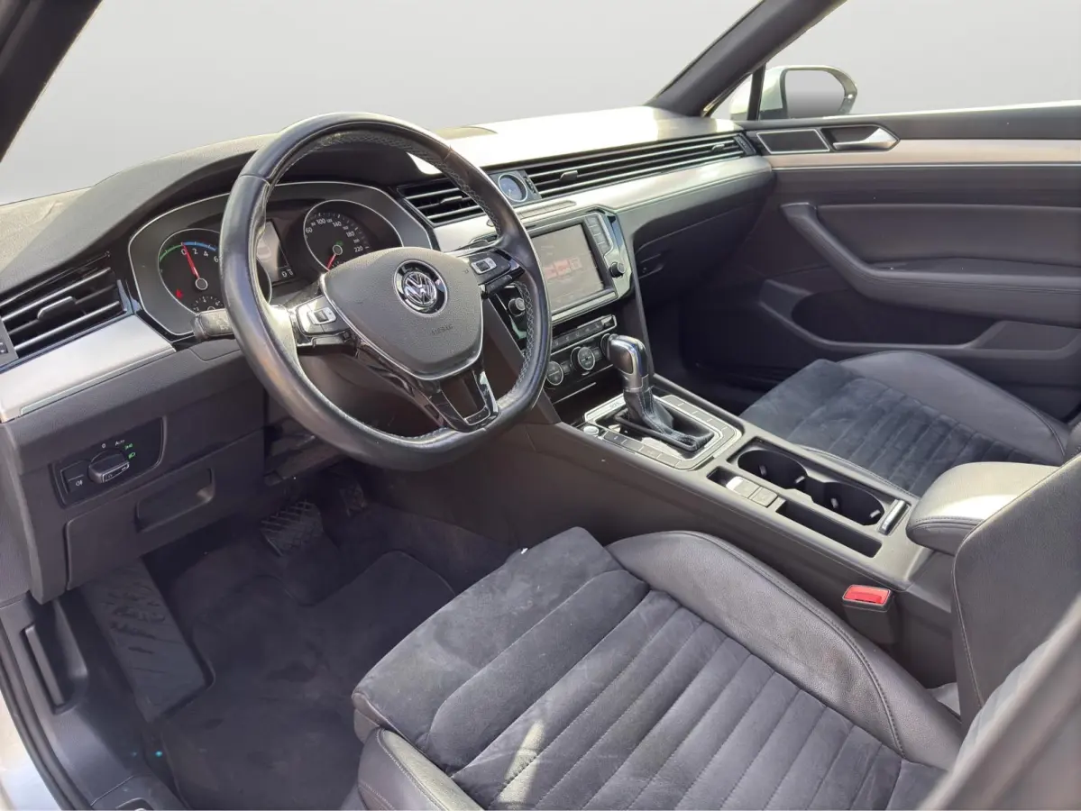 1.4 TSI GTE Highline | 218Pk | SOH 80% | PHEV | Pano Dak | Trekhaak |