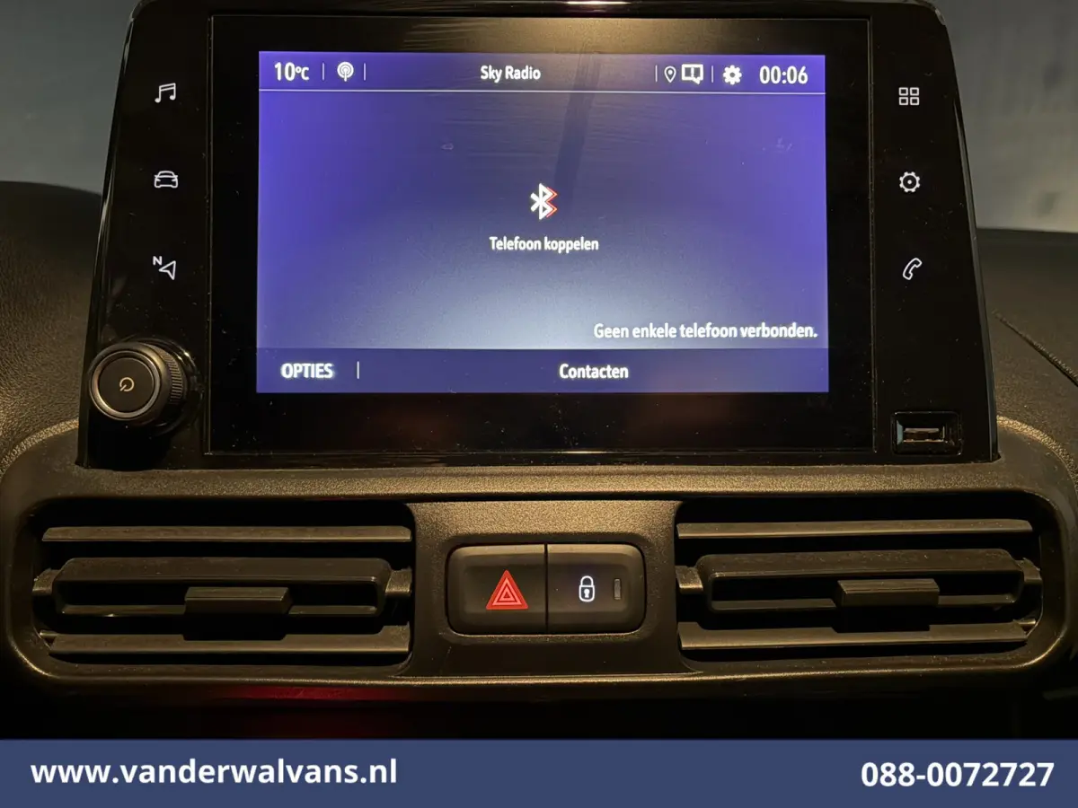 1.5D 102pk L2H1 Euro6 Airco | Apple Carplay | Trekhaak | Cruisecontrol Parkeersensoren, Android Auto, Zijdeur, Bijrijdersbank