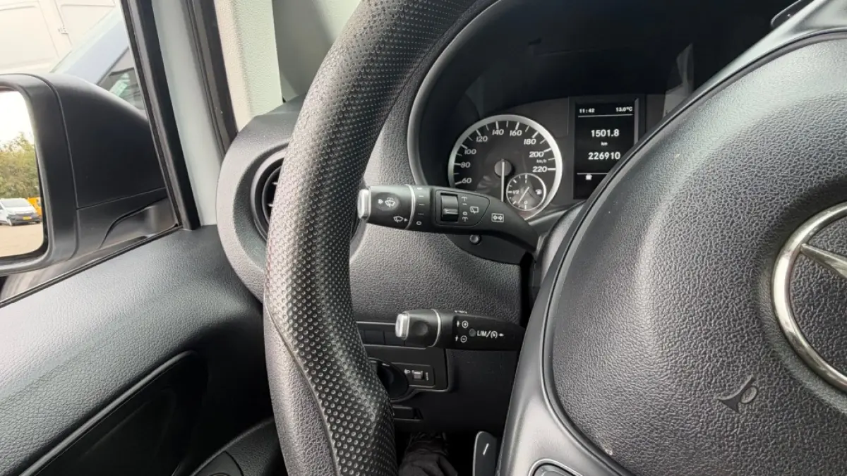 114 CDI 100KW 136PK L2H1 AUTOMAAT EURO 6 AIRCO/ CAMERA/ TREKHAAK/ CRUISE CONTROL/ 100% DEALERONDERHOUDEN