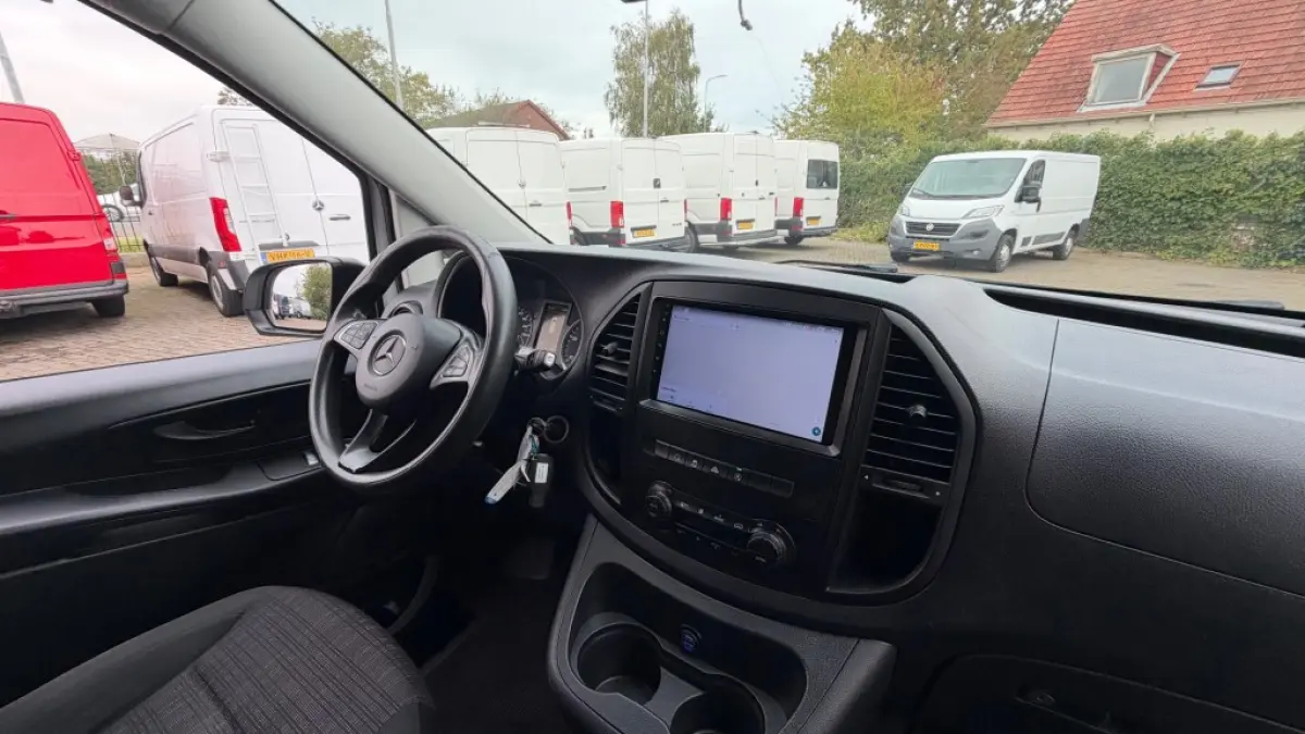 114 CDI 100KW 136PK L2H1 AUTOMAAT EURO 6 AIRCO/ CAMERA/ TREKHAAK/ CRUISE CONTROL/ 100% DEALERONDERHOUDEN