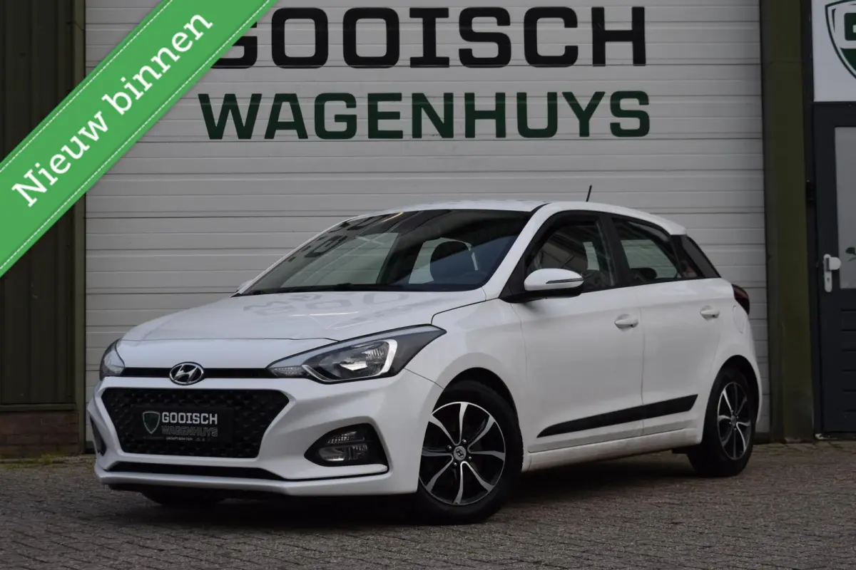 1.0 T-GDI Comfort | Camera | Carplay | Climate | Sportvelgen |