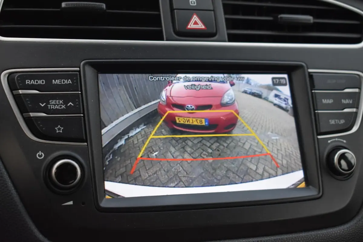 1.0 T-GDI Comfort | Camera | Carplay | Climate | Sportvelgen |