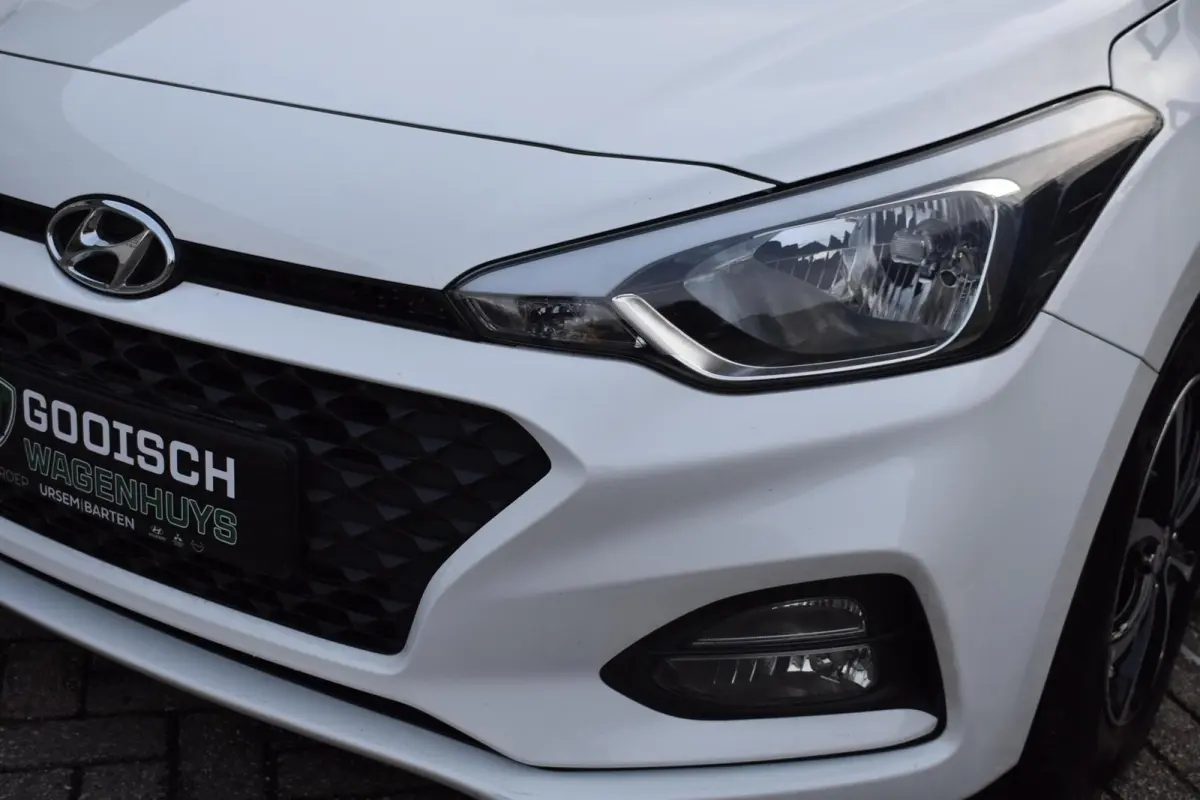 1.0 T-GDI Comfort | Camera | Carplay | Climate | Sportvelgen |