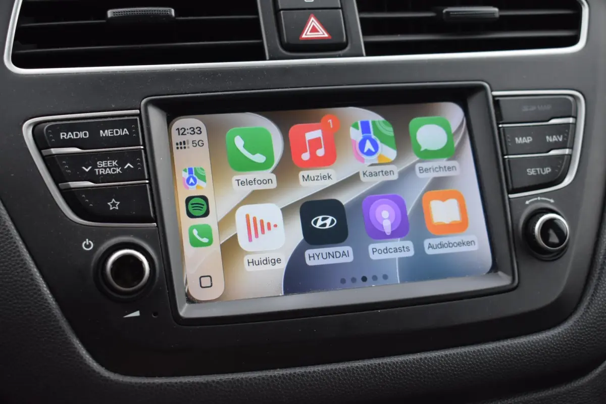 1.0 T-GDI Comfort | Camera | Carplay | Climate | Sportvelgen |