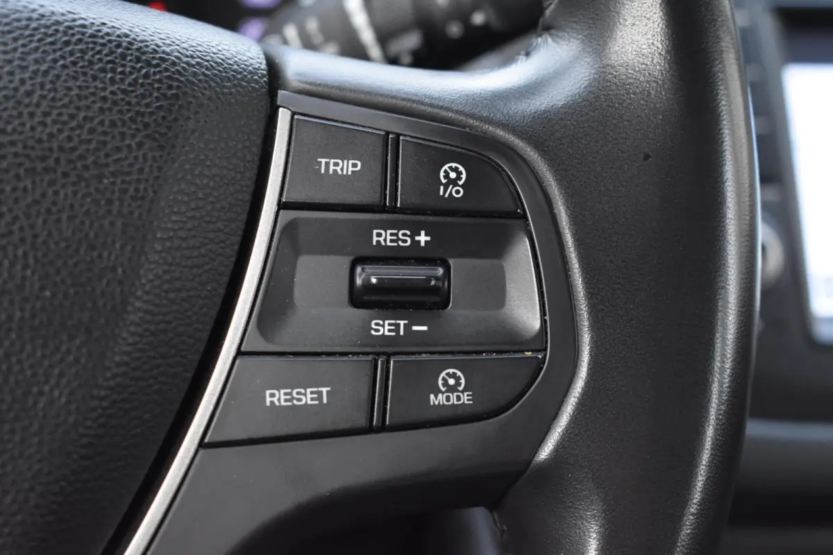 1.0 T-GDI Comfort | Camera | Carplay | Climate | Sportvelgen |