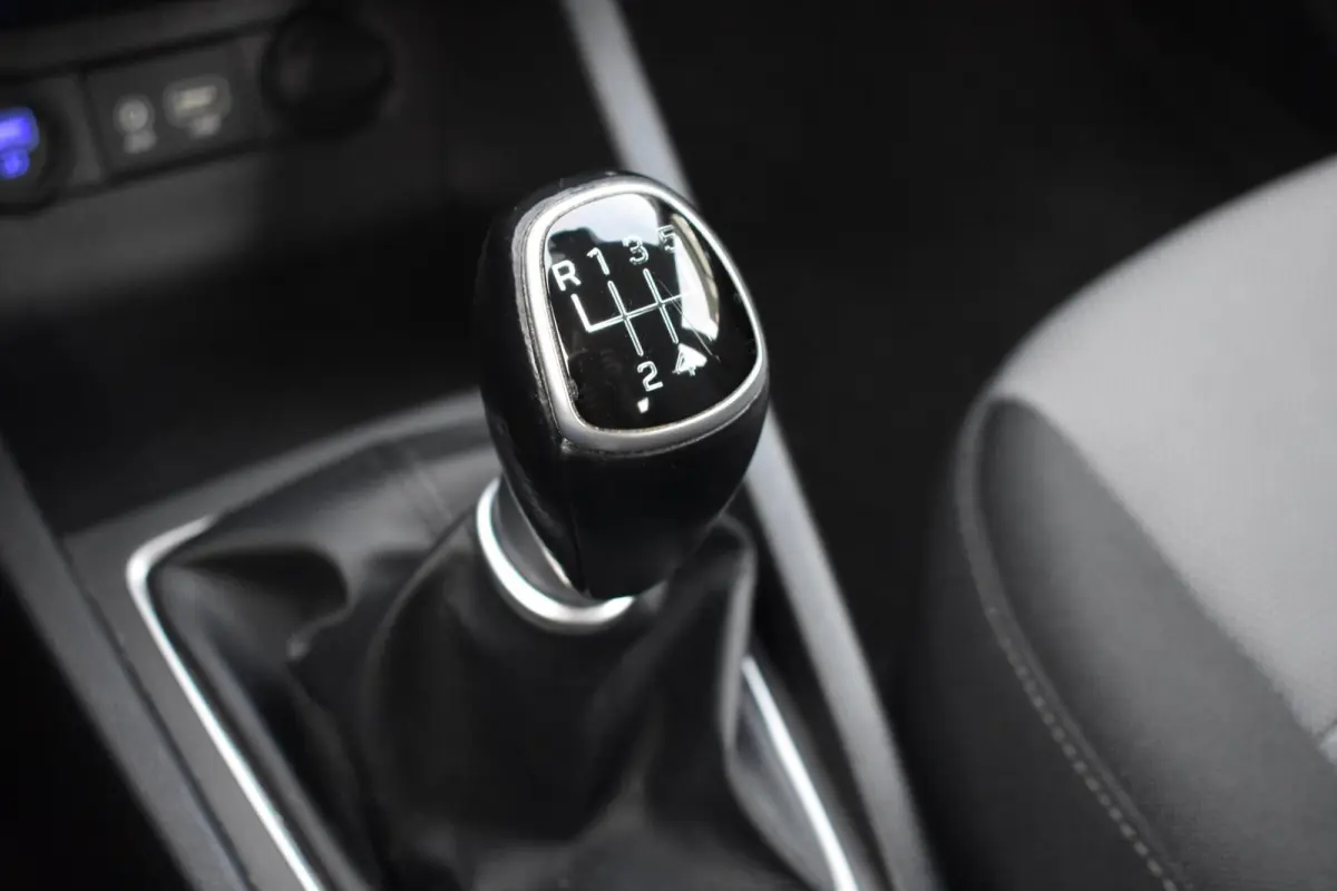 1.0 T-GDI Comfort | Camera | Carplay | Climate | Sportvelgen |
