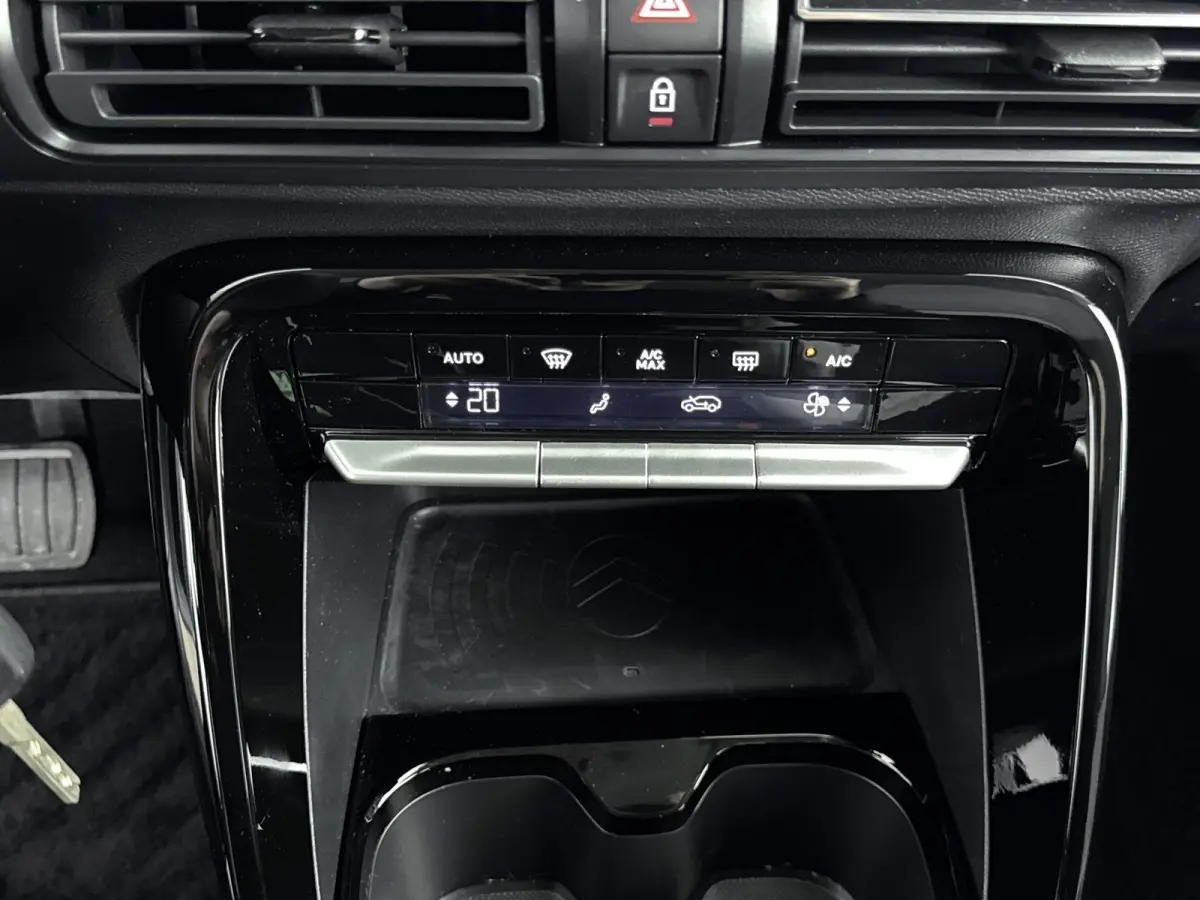 Max 44kWh | 1ste eigenaar | 100% ACCU | Camera | LED lampen | 17"LMV | AppleCarPlay/Android | AUTOMAAT