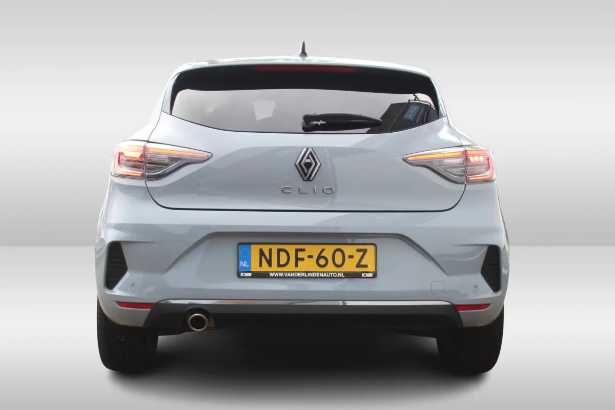 1.0 TCe 90 GPF techno l Cruise Control l Lane Assist l PDC Achter l Navi l Airco l Keyless Entry/Start