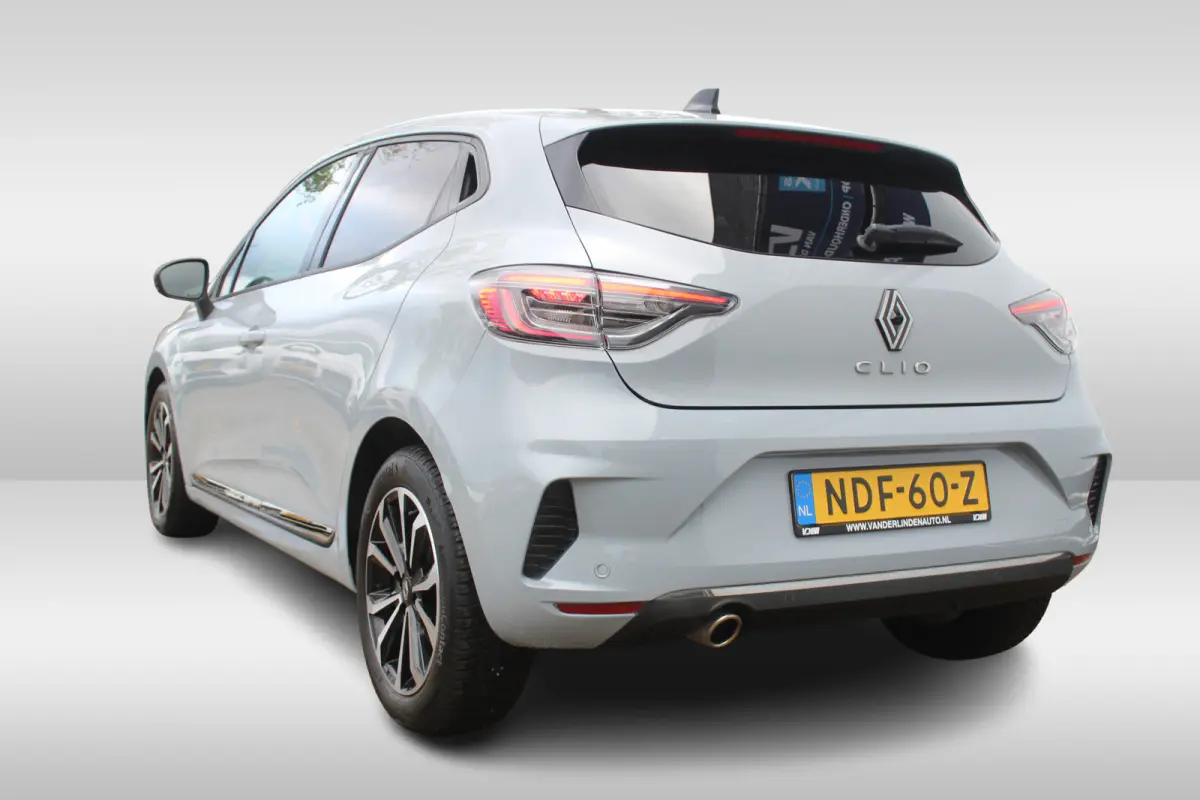 1.0 TCe 90 GPF techno l Cruise Control l Lane Assist l PDC Achter l Navi l Airco l Keyless Entry/Start