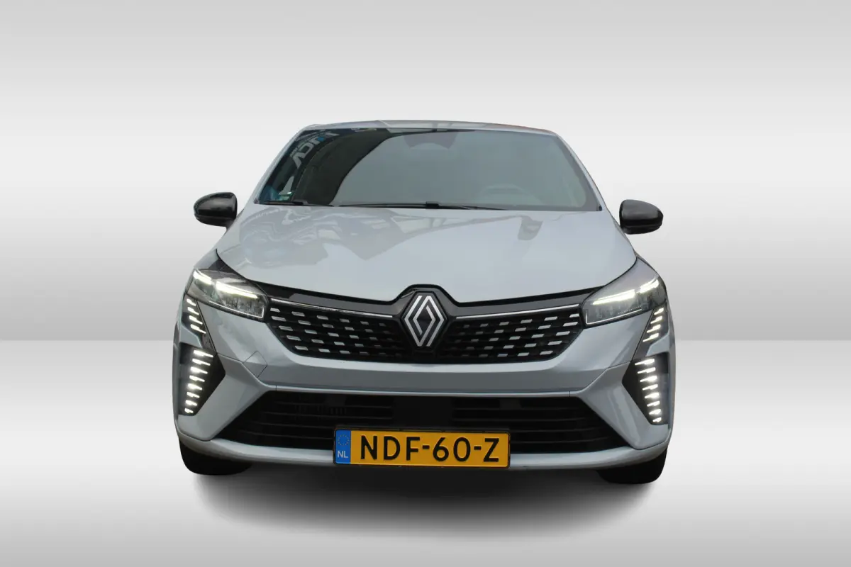 1.0 TCe 90 GPF techno l Cruise Control l Lane Assist l PDC Achter l Navi l Airco l Keyless Entry/Start